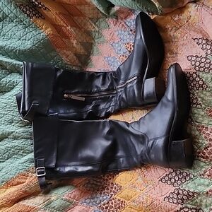 Pour la Victoire Edna boots Size 8.5